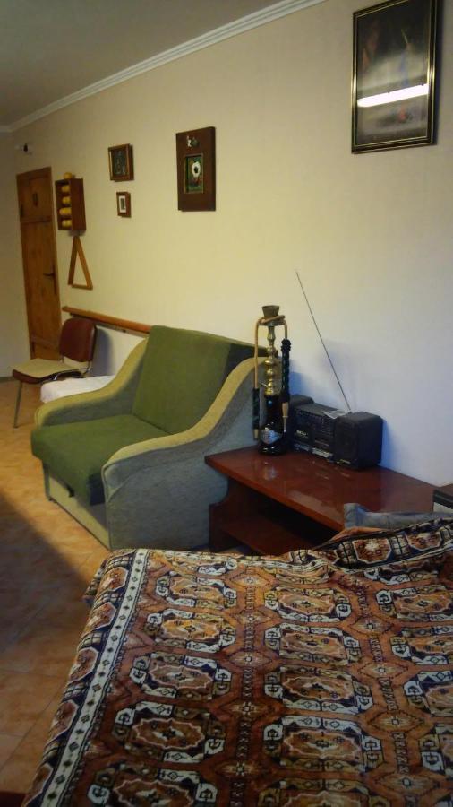 Guest House Odesa Exterior photo